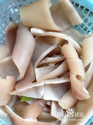 如何做炸猪皮