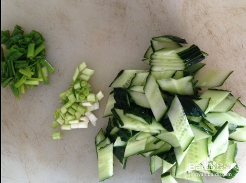 黄瓜炒鸡蛋做法