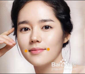 圆脸怎样变瓜子脸