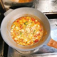 西红柿豆腐汤怎么做