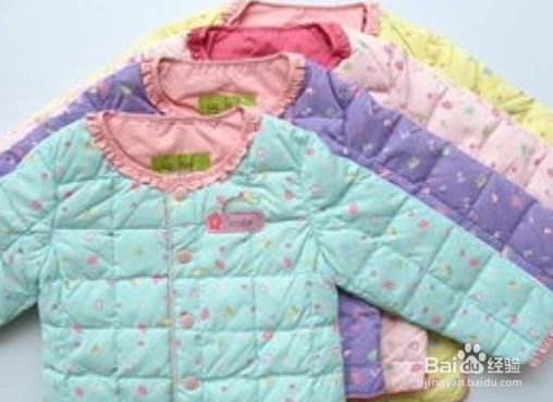 羽绒服洗后羽绒一团一团的怎么办