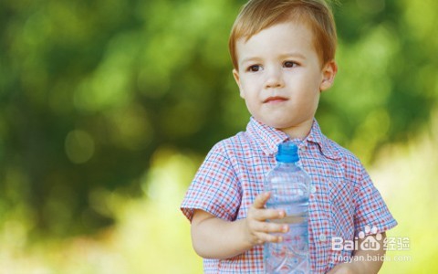 宝宝不爱喝白开水怎么办