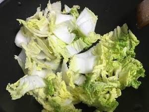 养生食补白菜炒肉