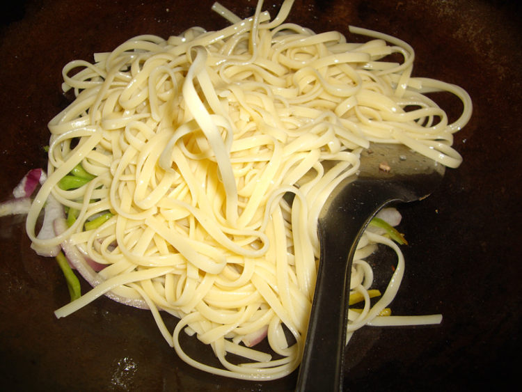 超美味的黑椒牛柳意面，每一口都是满满的幸福！