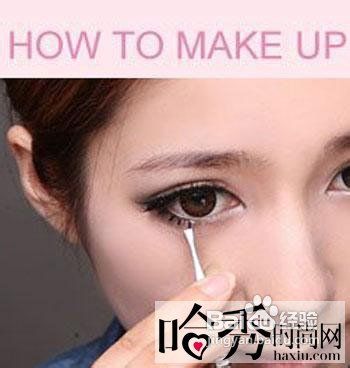 复古红唇妆的画法步骤