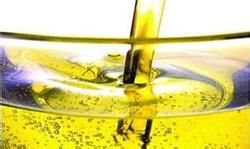 图解如何清理不干胶标签