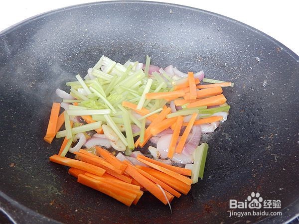 美味的川菜干锅排骨