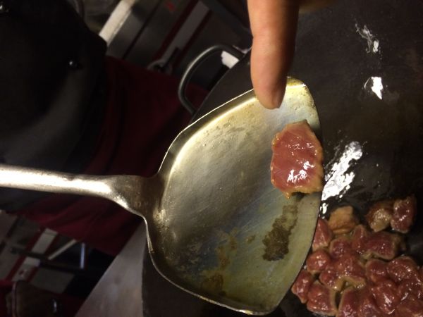 金蒜腰果牛肉粒