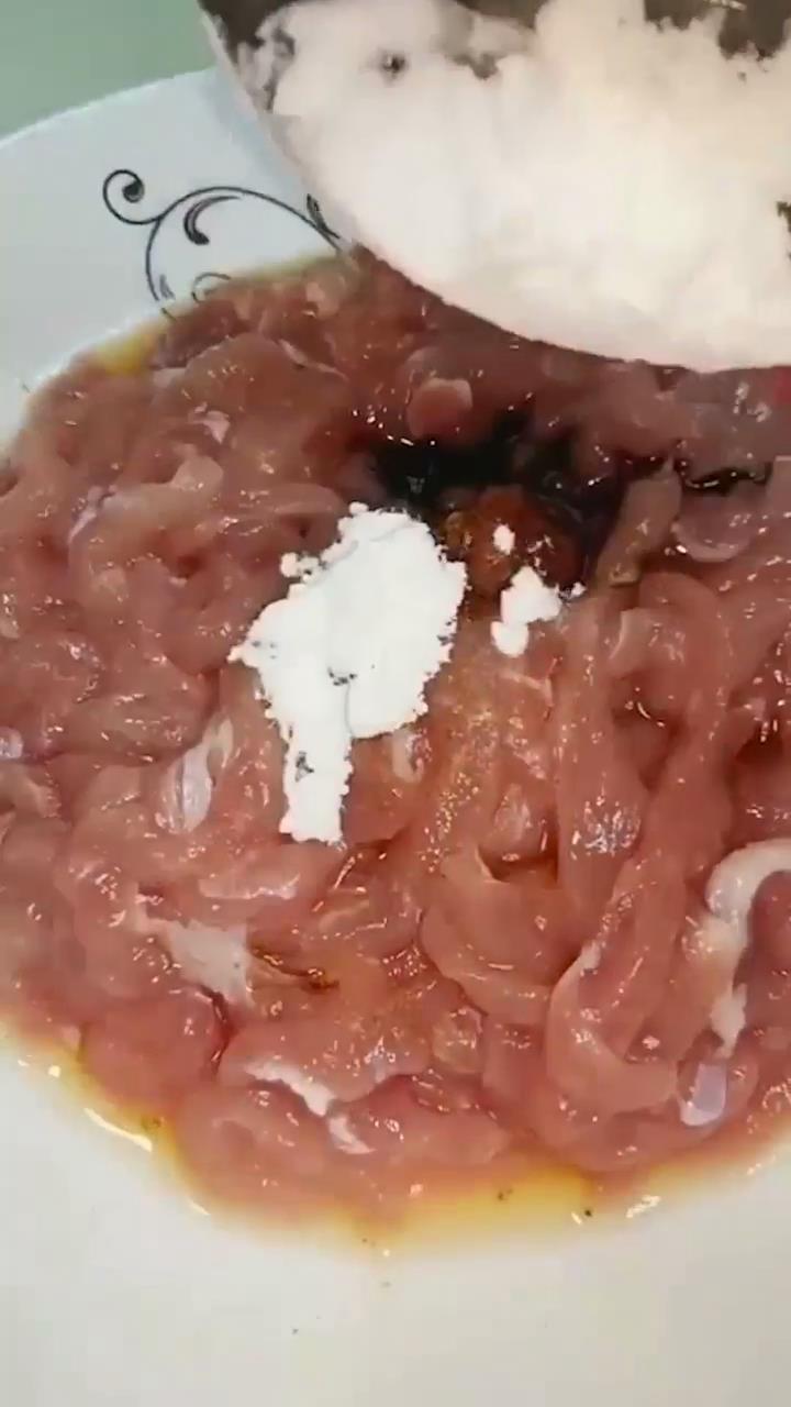 鱼香肉丝怎么做