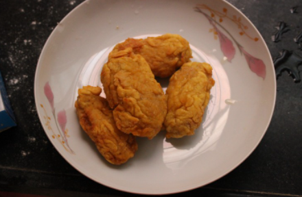 炸鸡翅怎么炸得外酥里嫩