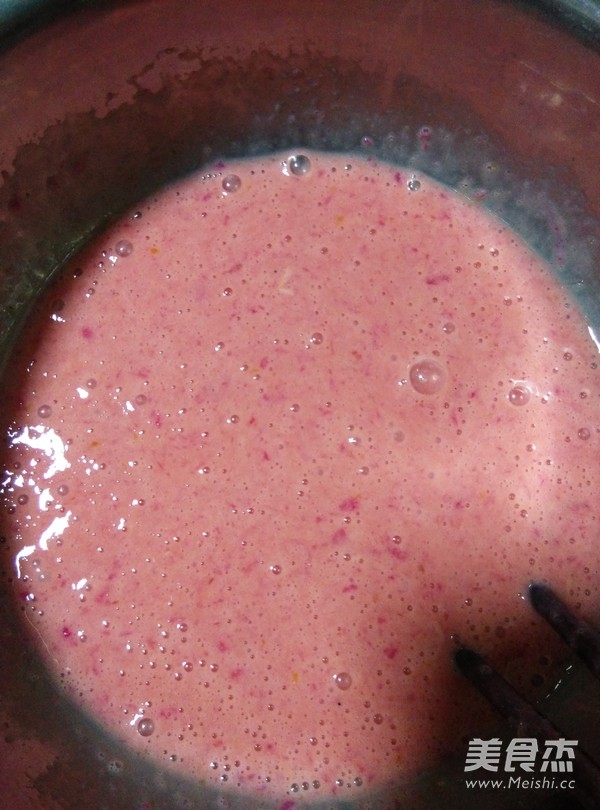 火龙果戚风小蛋糕