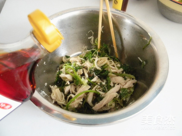 鸡肉菌菇沙拉