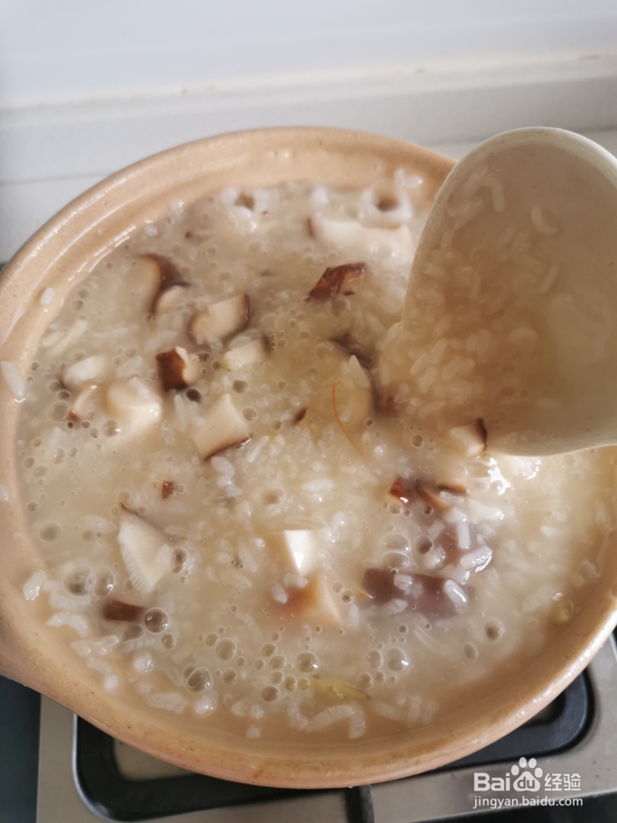 萌新也会做的砂锅香菇虾仁粥