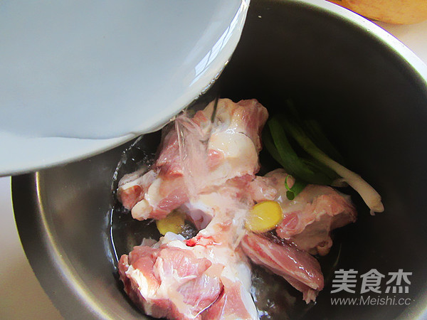 棒骨山药养颜暖身汤