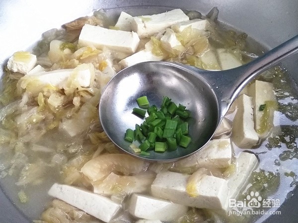 酸菜白豆腐的步骤
