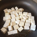 菠萝爱上豆腐