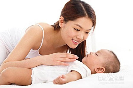 婴儿睡觉黑白颠倒如何纠正