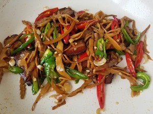 萝卜干炒腊肉怎么做