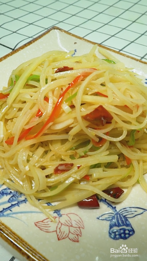 酸辣爽口炒土豆丝的做法