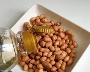 美味酒鬼花生的做法