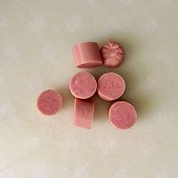 如何制作美味的丘比沙拉汁穿肠意面