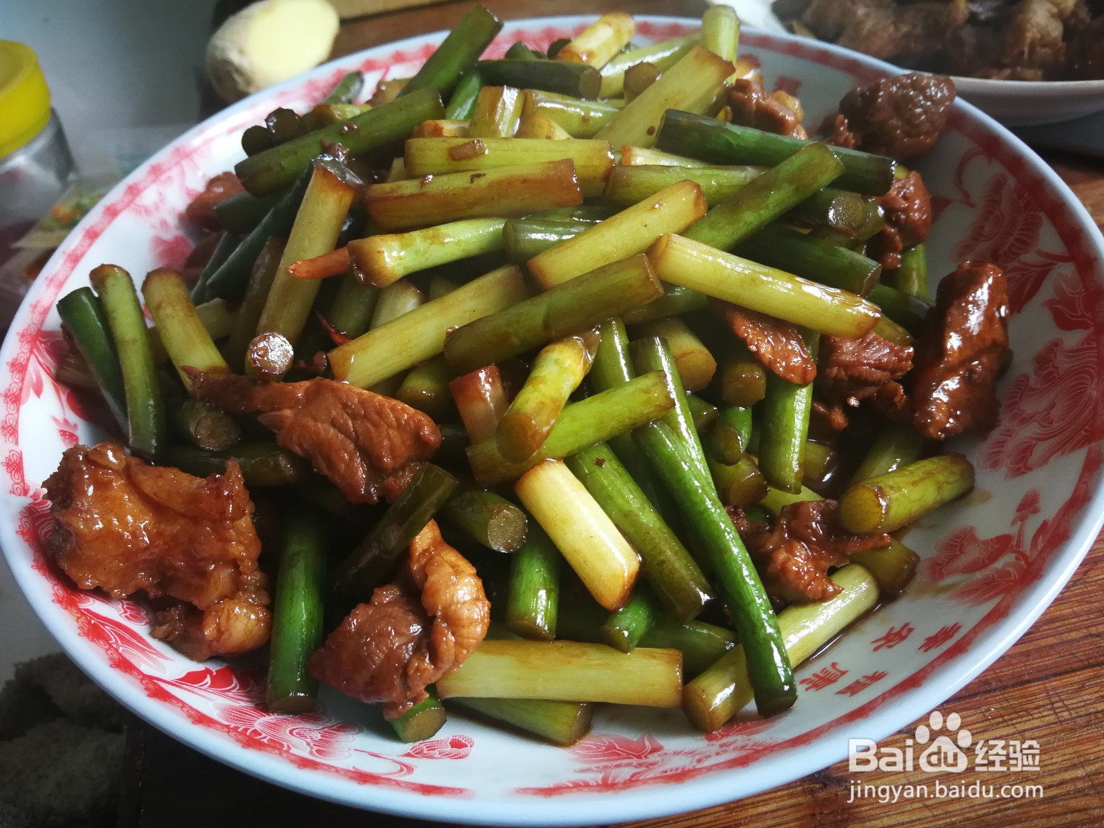 蒜苔炒肉的家庭做法