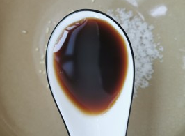 减脂酸汤荞麦面的做法