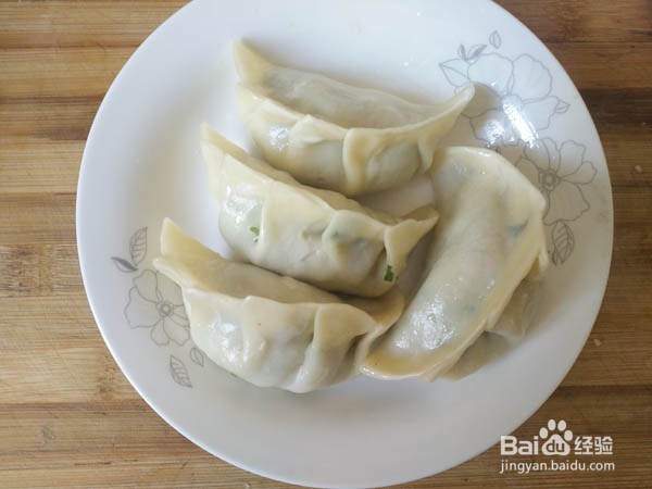 冰冻水饺如何在家做煎饺