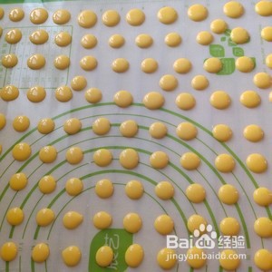 入口即化的蛋黄溶豆