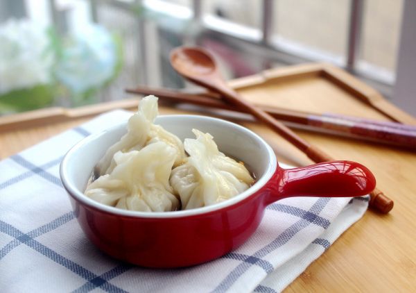 猪肉白菜香菇饺子