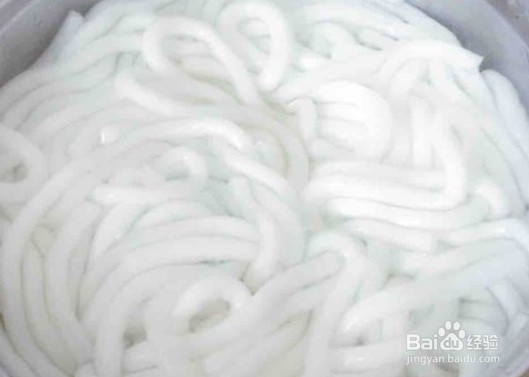 凉拌土豆粉的家常做法