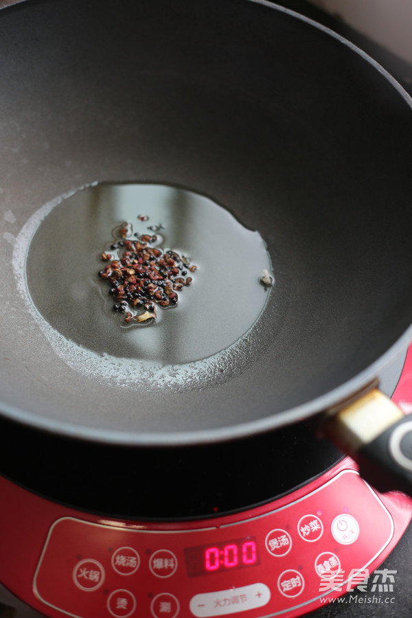 糖醋藕丁的做法