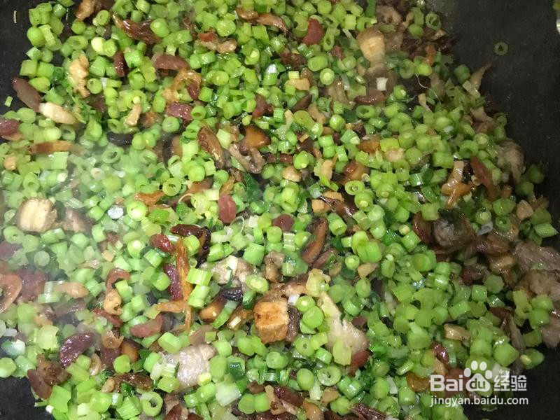 豆角五花肉炒饭的做法
