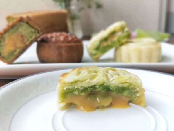 翡翠流心月饼&金翡翠月饼