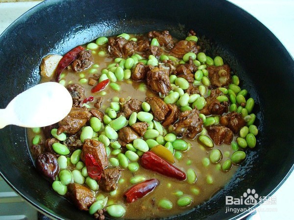 毛豆烧鸭的做法