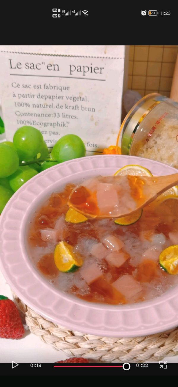 乌龙桃桃银耳羹