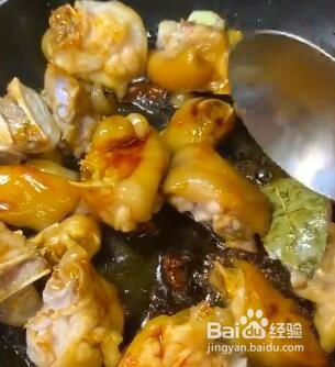 如何做红烧猪蹄？