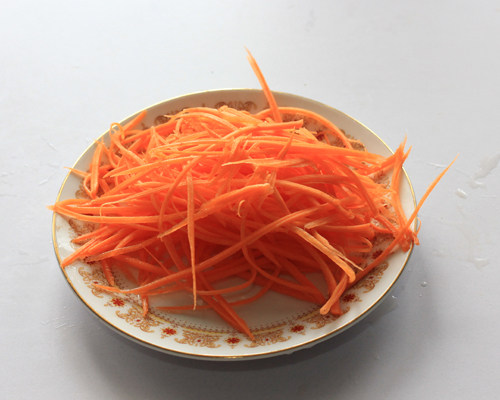 黑豆苗炒肉丝的做法，看完你就知道！