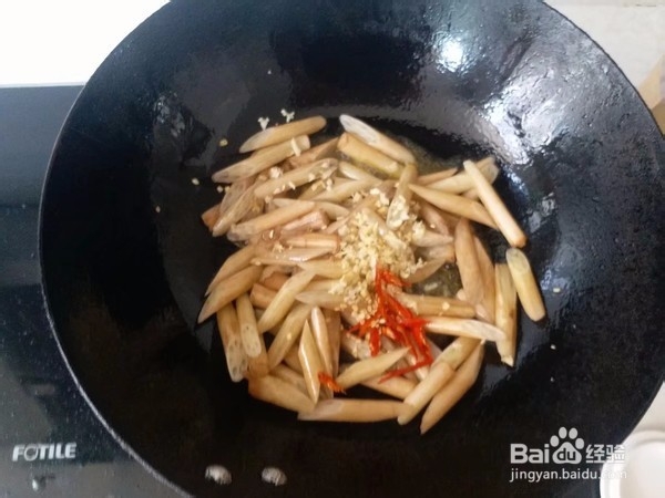 酸脆藕心菜的做法