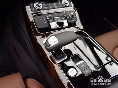 第一次开自动档车需要注意哪些