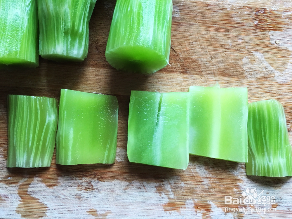 心心念念的凉拌莴笋