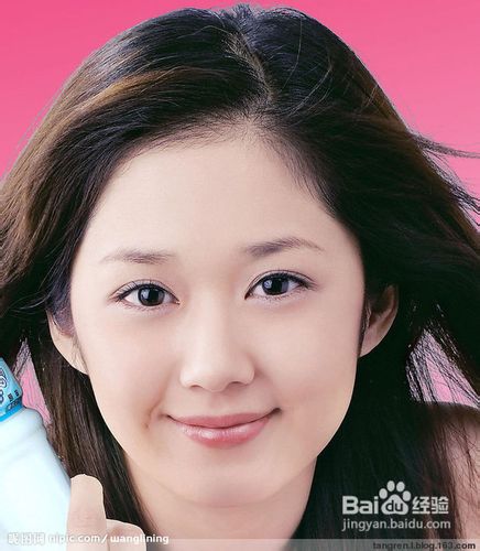 眼睛散光的原因