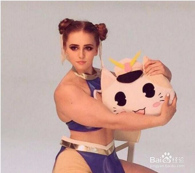 萝莉面孔，金刚身材的女人们，后几张更辣眼睛