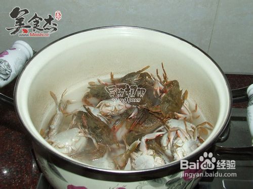 海蟹萝卜汤的做法