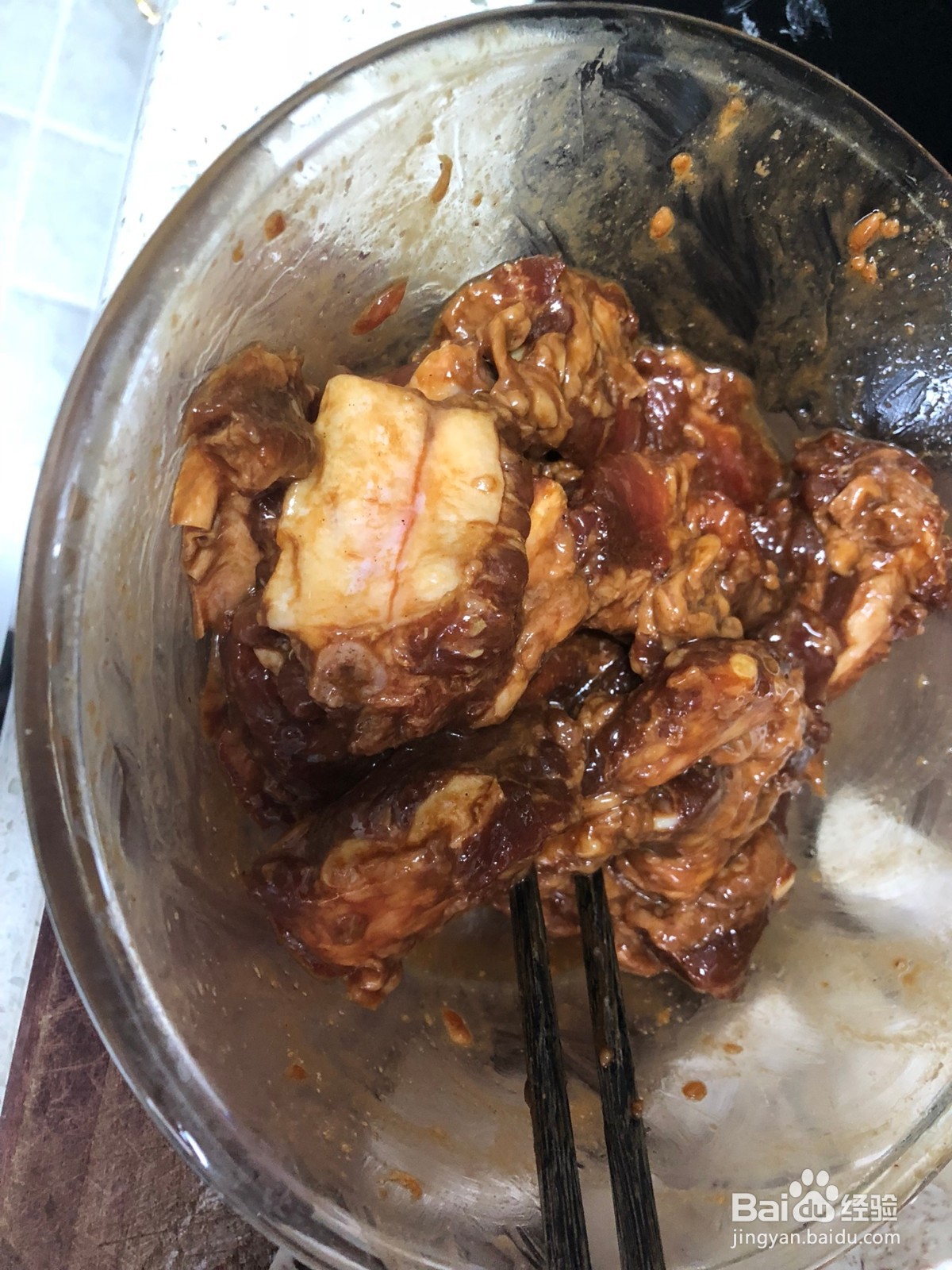 芋头蒸排骨的做法