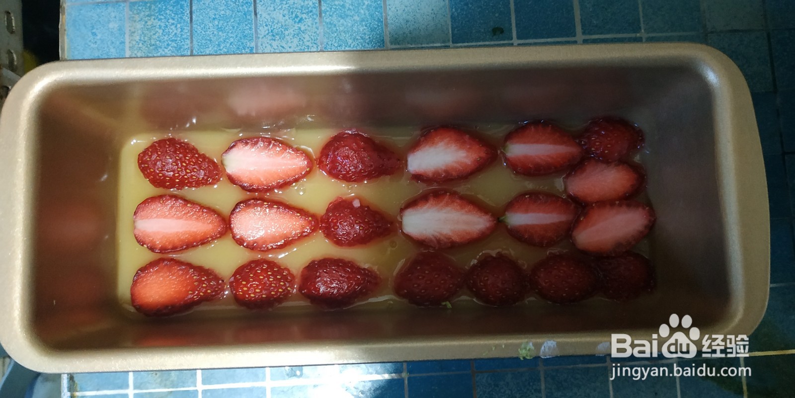 如何在家用白凉粉制作爽口的水果果冻