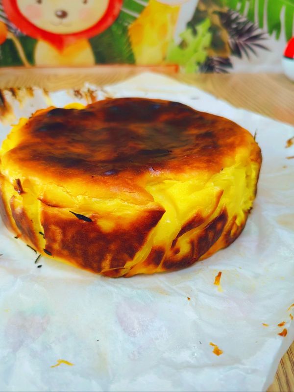 超好吃巴斯克蛋糕