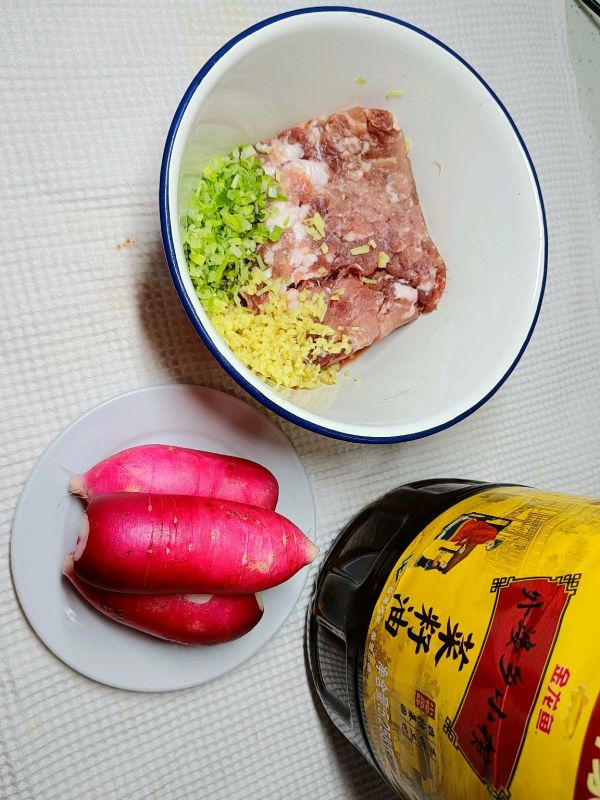 水萝卜肉馅水饺