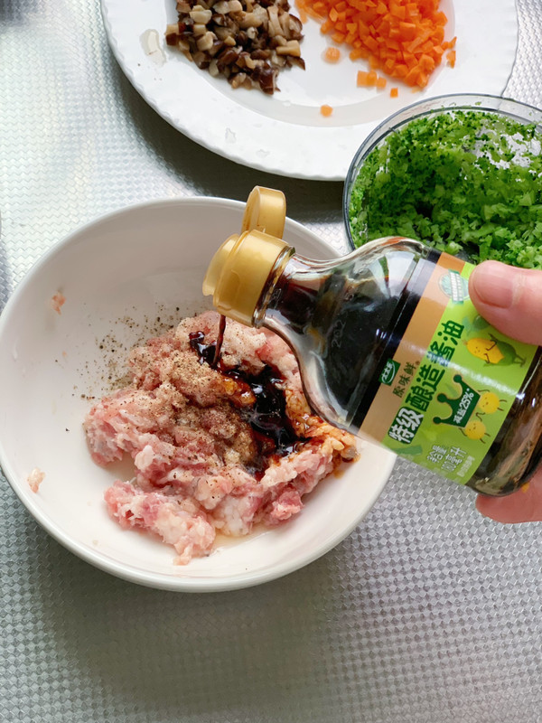 猪肉虾仁水晶饺子