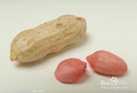 如何预防和治疗脚气。